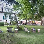 Le Oche Selvatiche Bauernhof Lauzacco