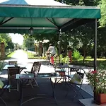 Le Oche Selvatiche Bauernhof Lauzacco