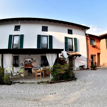 Alloggio per agriturismo Le Oche Selvatiche *
